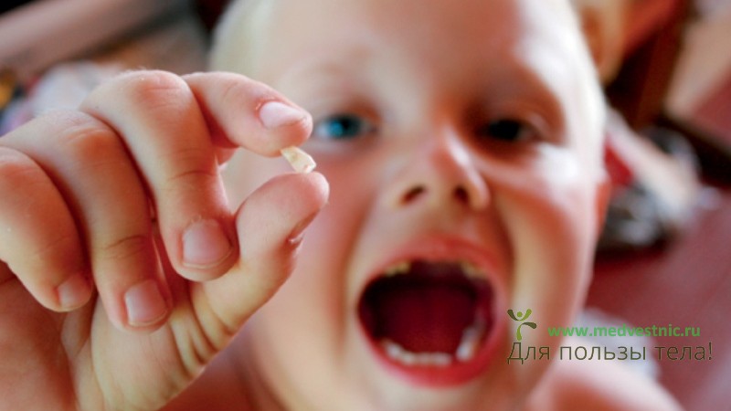 Молочные зубы надо беречь с раннего детства